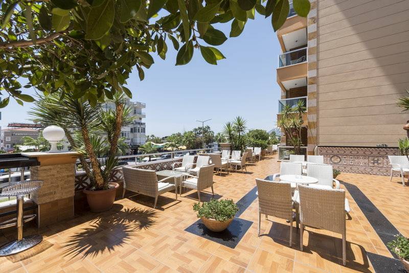 Tac Premier Hotel & Spa