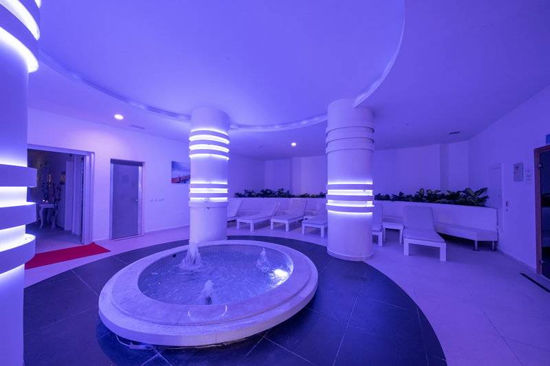 Laguna Beach Alya Resort & Spa