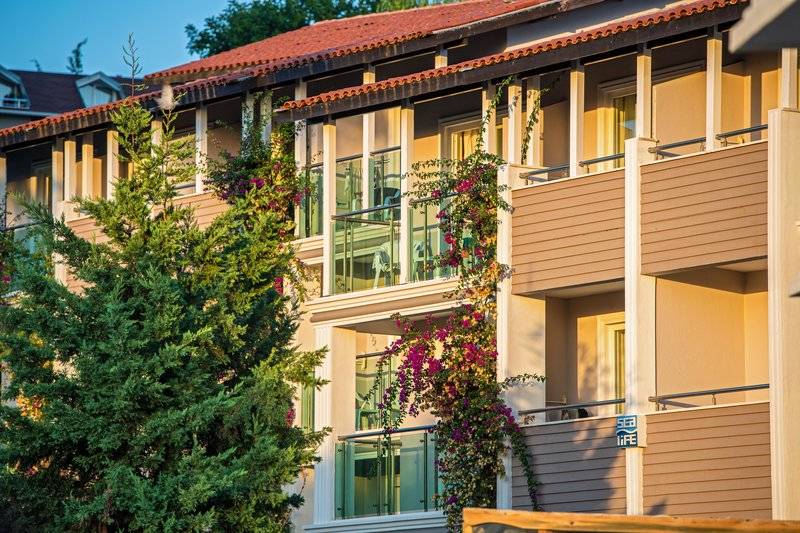 Sealife Buket Resort & Beach