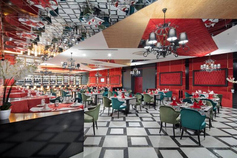 Granada Luxury Beach