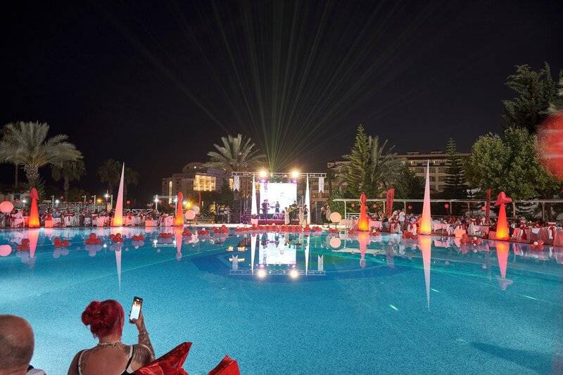 Seaden Corolla Hotel