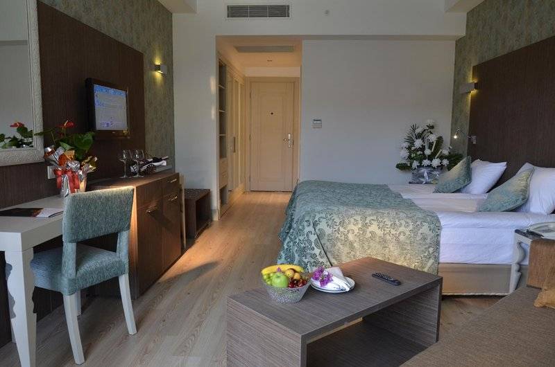 Port Side Resort Hotel