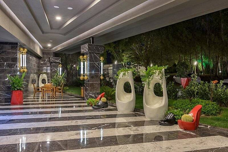 Seaden Valentine Resort & SPA