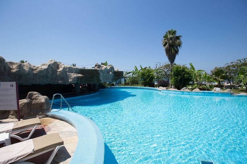 Sunrise Queen Luxury Resort & SPA