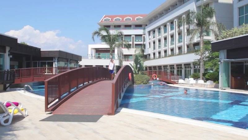 Sunis Evren Beach Resort Hotel & SPA