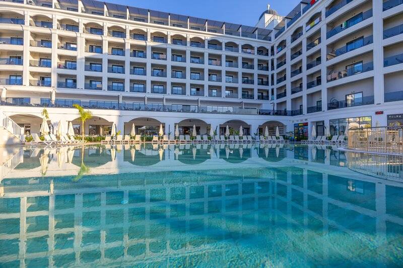 Side Moon Palace Hotel