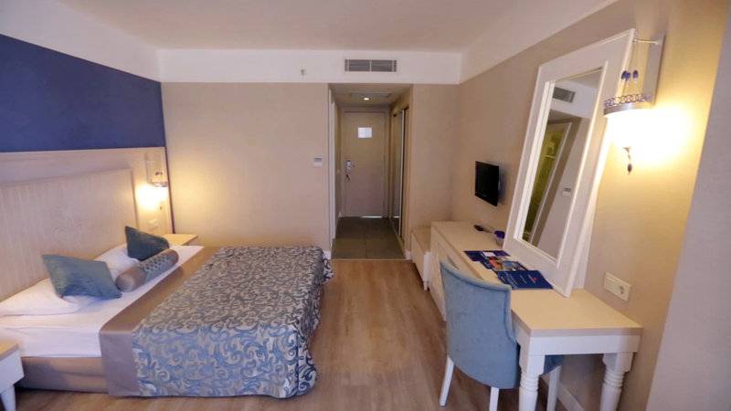 Seamelia Beach Resort & Spa