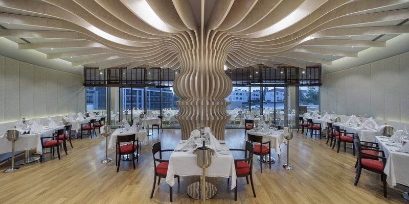 The Sense De Luxe Hotel