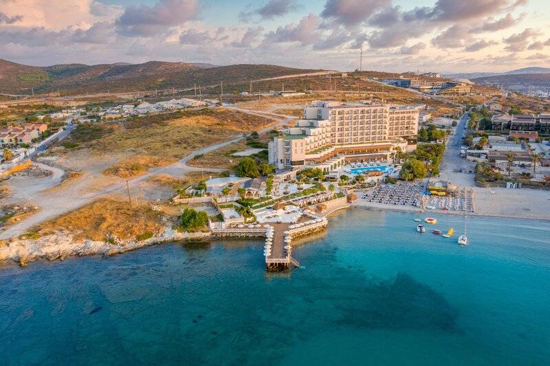 Design Plus Seya Beach Hotel