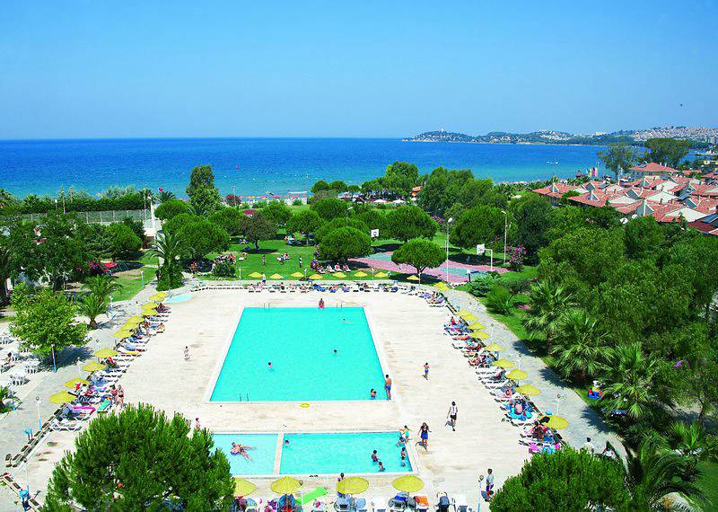 Batihan Beach Resort & Spa