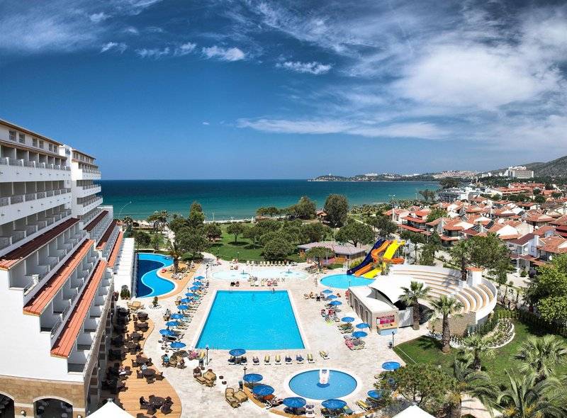 Batihan Beach Resort & Spa