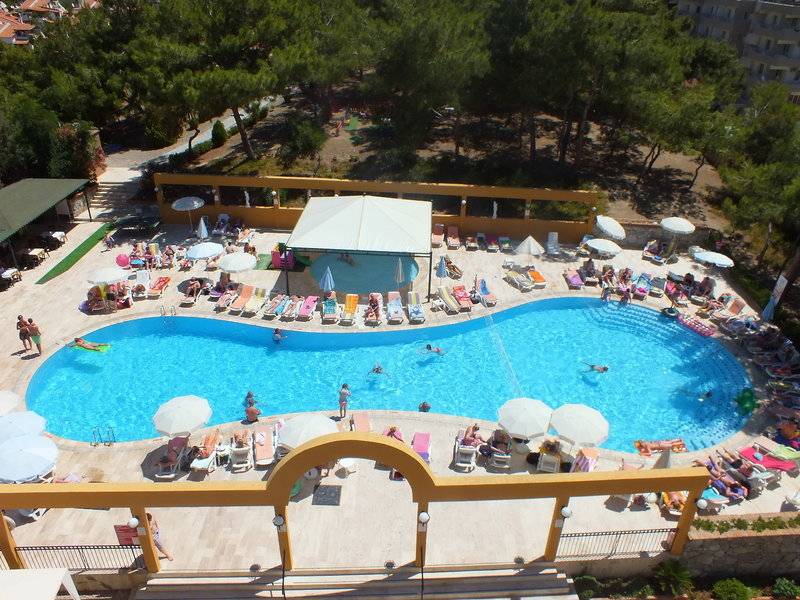 Tuntas Family Suites Kusadasi