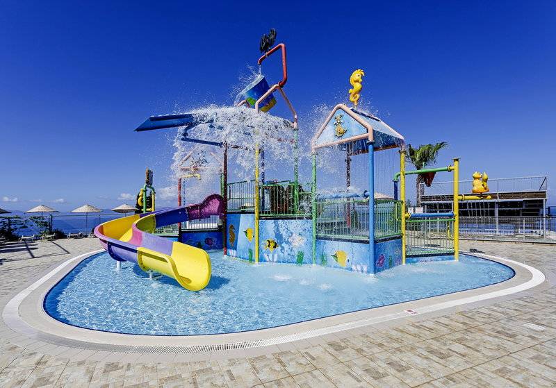 Otium Sealight Beach Resort