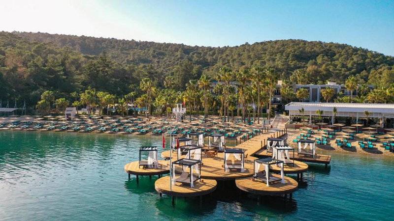 Green Bay Resort & Spa