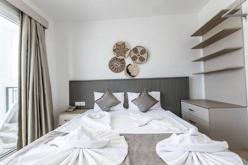 Bitez Paloma Family Club