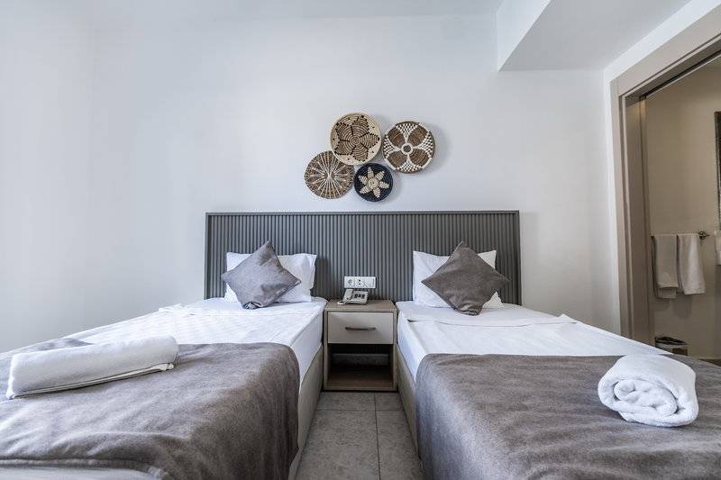 Bitez Paloma Family Club