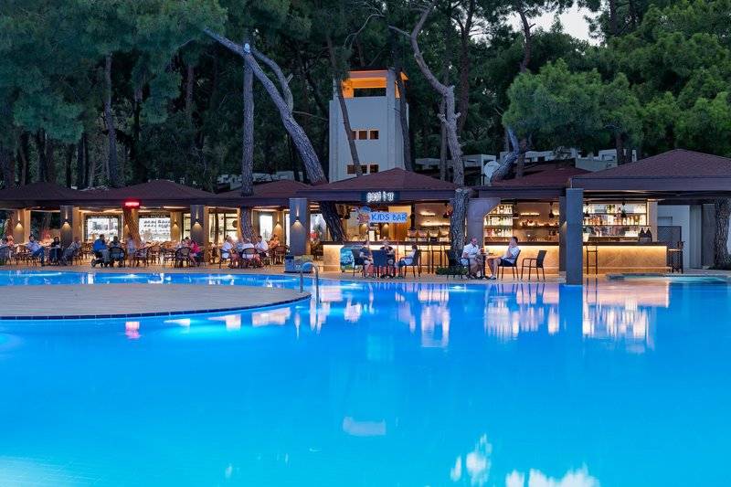 Seven Seas Hotel Life