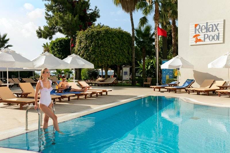 Seven Seas Hotel Life