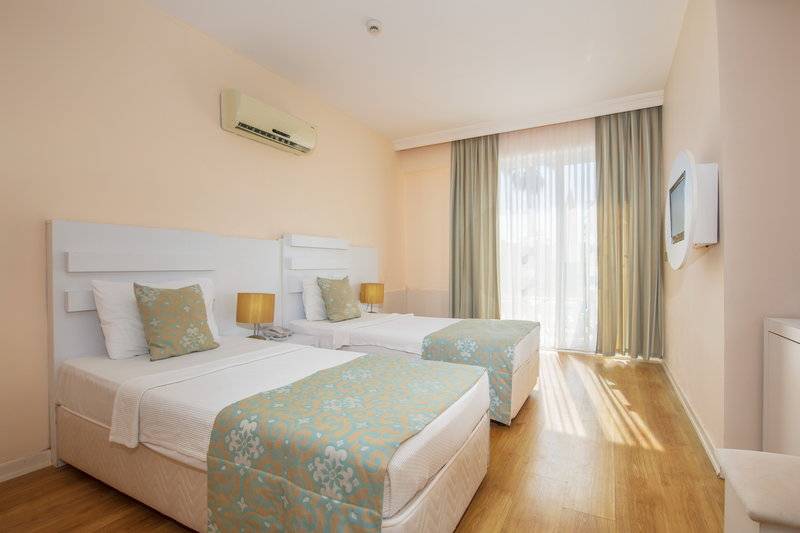 Sahra Su Holiday Village & Spa