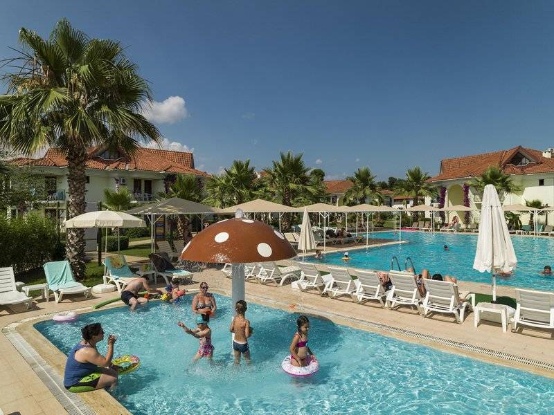 Lykia Botanika Beach Fun & Club