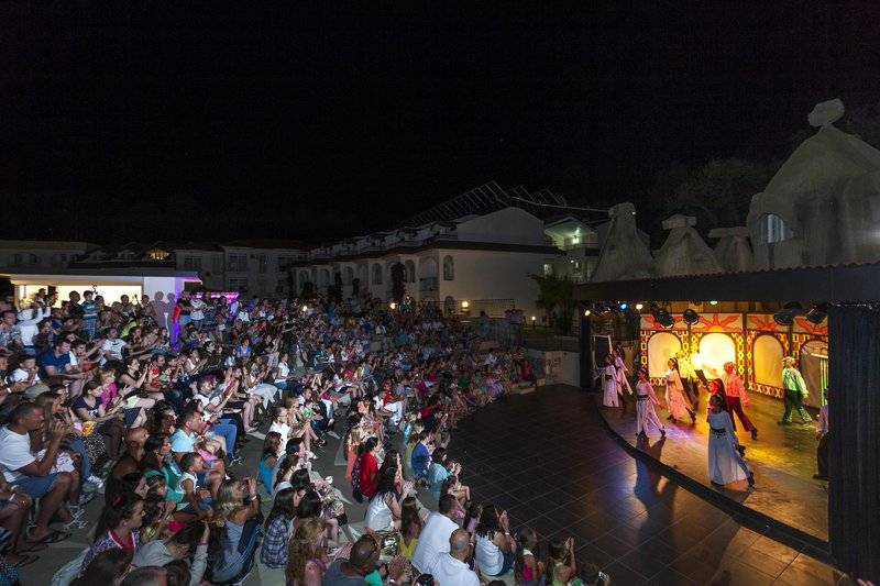 Lykia Botanika Beach Fun & Club