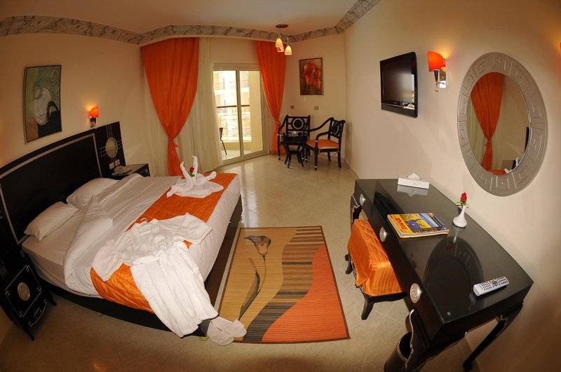 A KING TUT AQUA PARK BEACH RESORT