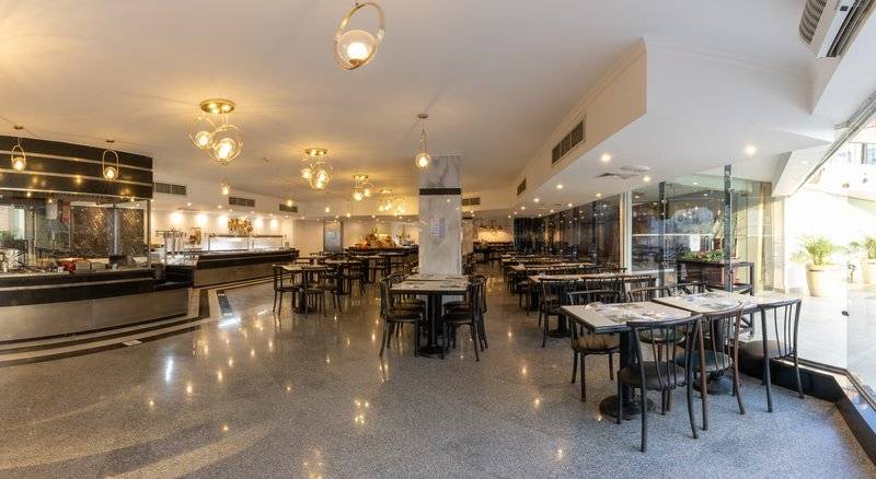 Minamark Beach Resort