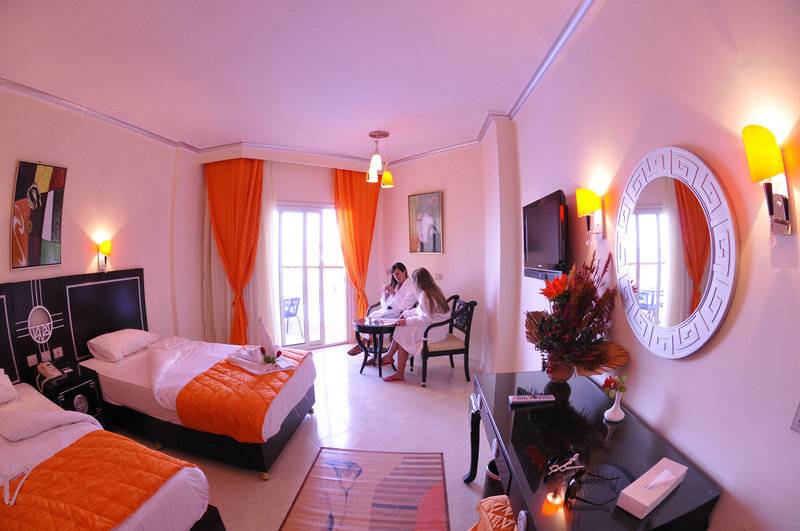 SPHINX AQUA PARK BEACH RESORT