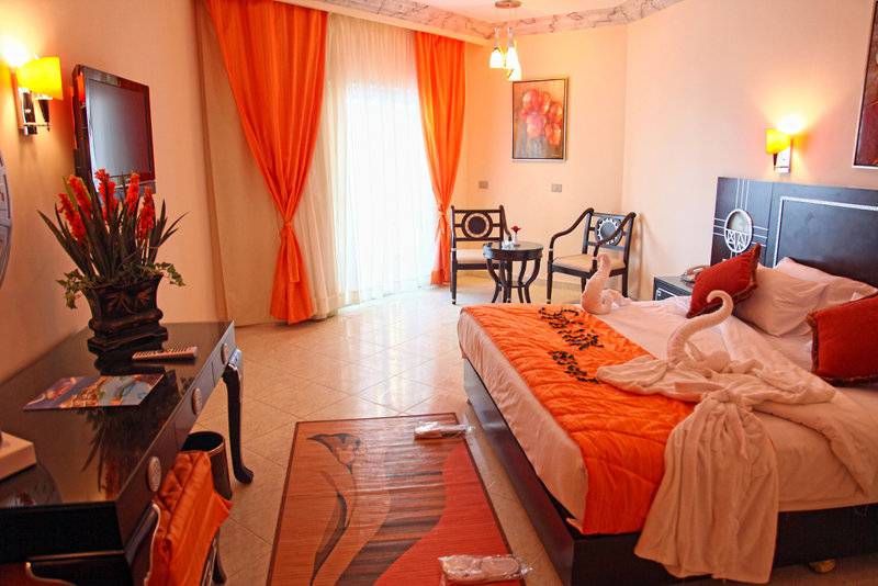 SPHINX AQUA PARK BEACH RESORT