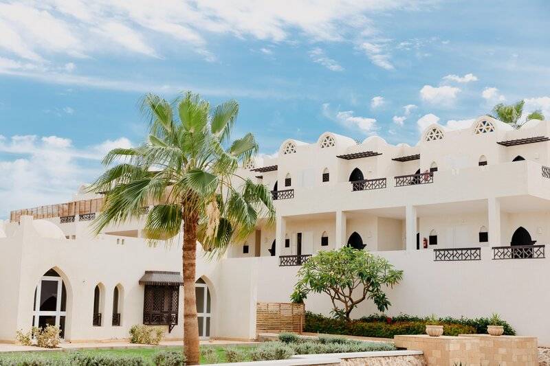 REEF OASIS BEACH RESORT SSH