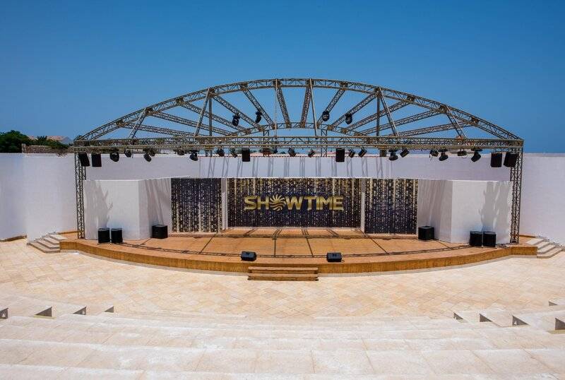 REEF OASIS BLUE BAY REEF OASIS BLUE BAY