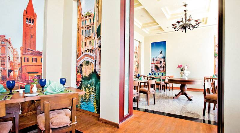 SUNRISE MONTEMARE RESORT