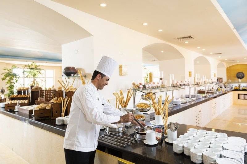 Three Corners Ocean View Hotel