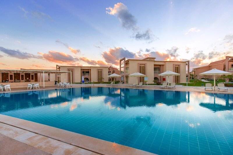 Pickalbatros Sea World Resort