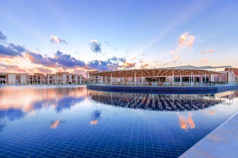 Pickalbatros Sea World Resort