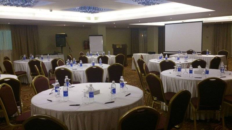 Best Western Premier Muscat