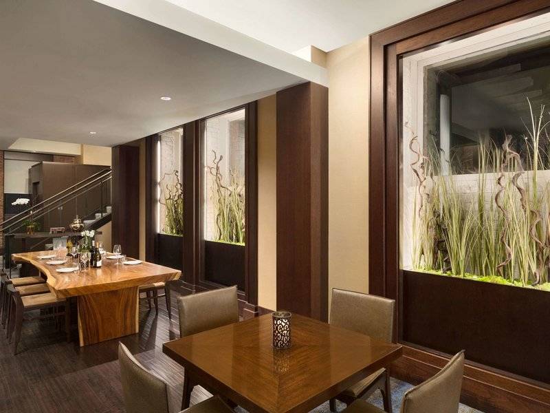 Fairmont Heritage Place - Ghirardelli Square