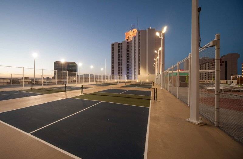 Plaza Hotel & Casino