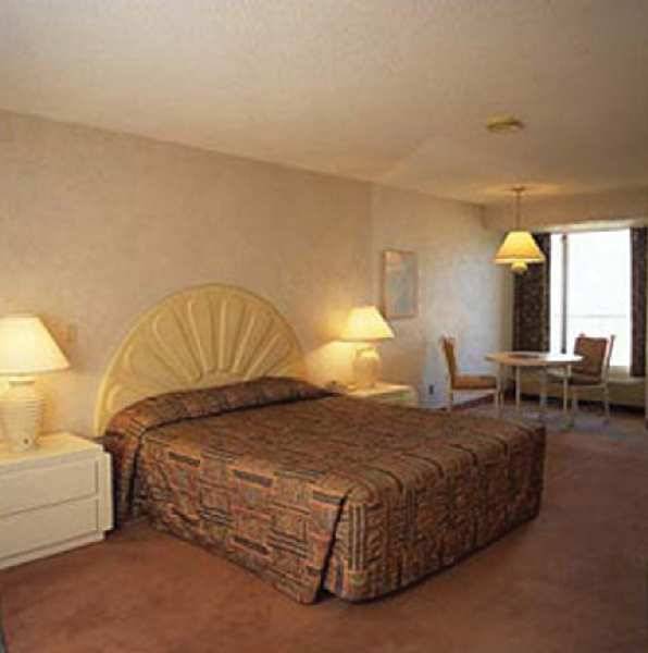 Plaza Hotel & Casino