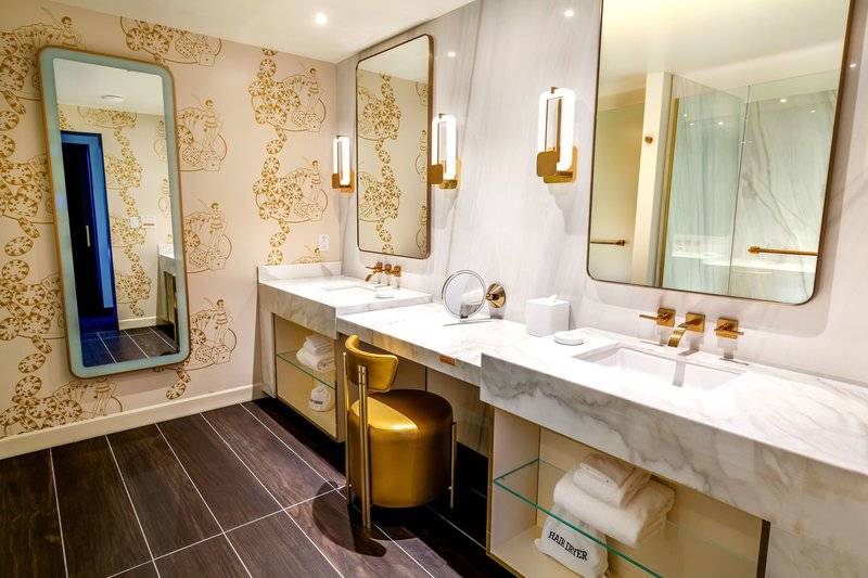 Circa Resort & Casino