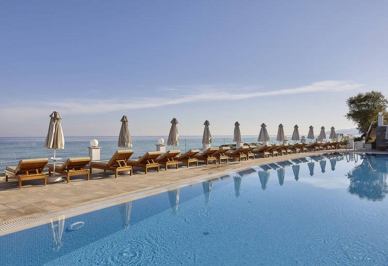 Alexander Beach Hotel & Village