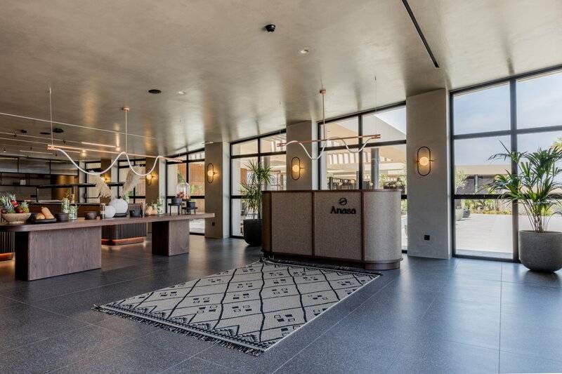 Pnoe Breathing Life Resort