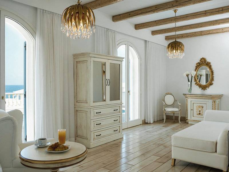 Mitsis Selection Laguna