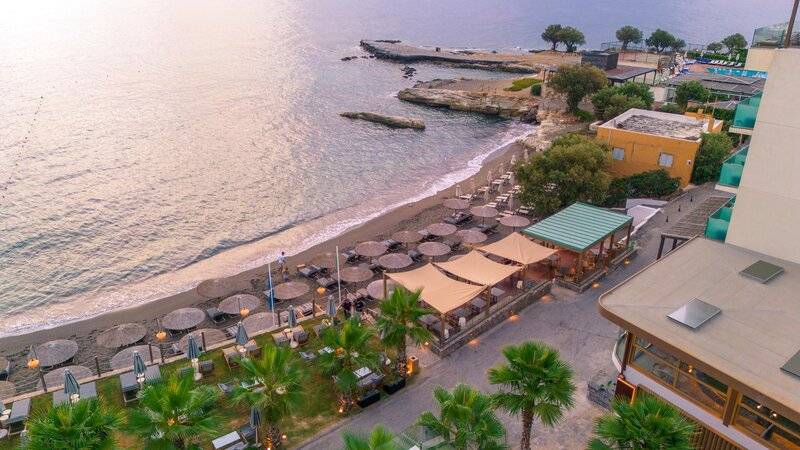 Akasha Beach Hotel & Spa