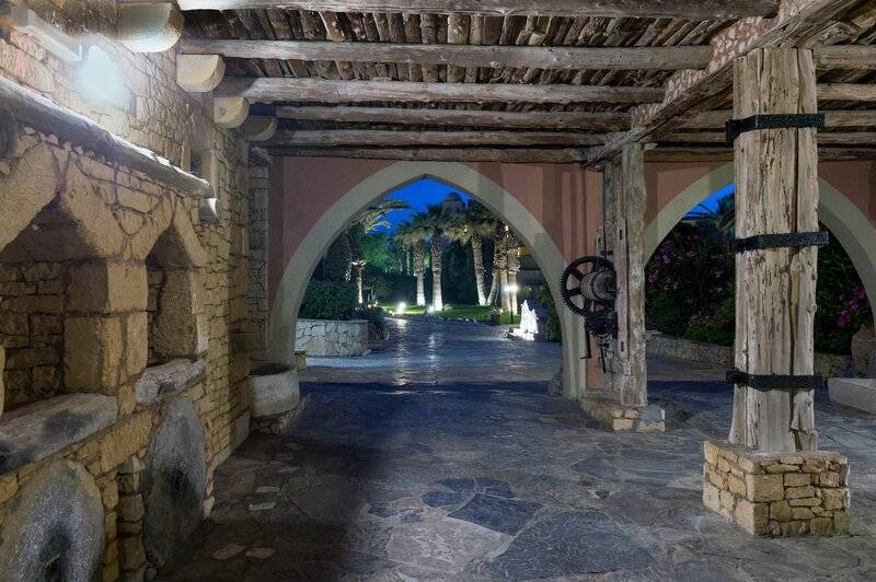 Aquila Rithymna Beach