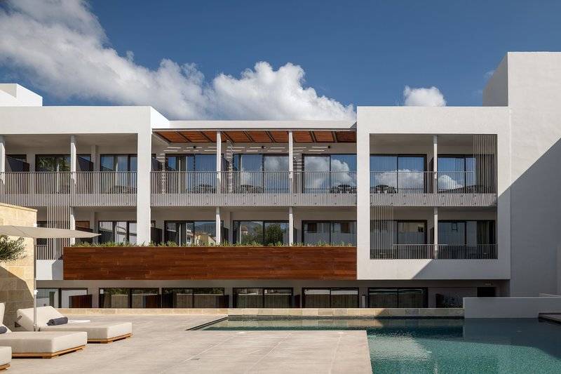 Ikones Seafront Luxury Suites