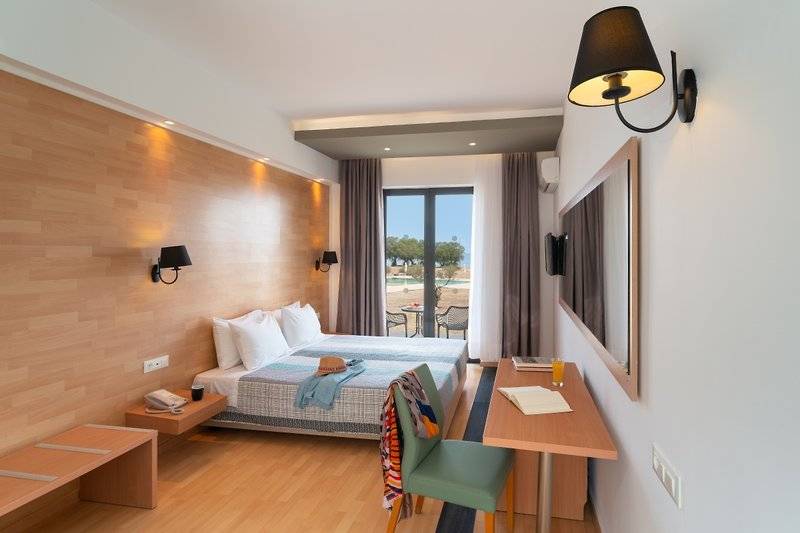 Gennadi Seaside Resort