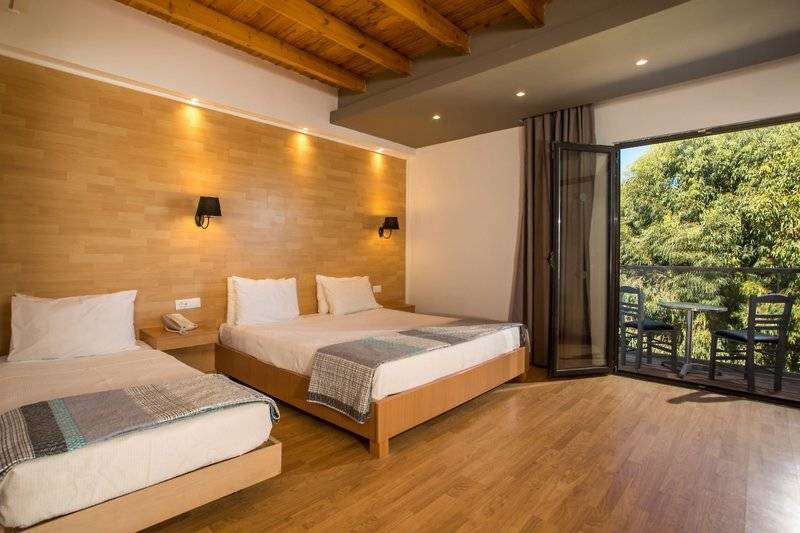 Gennadi Seaside Resort