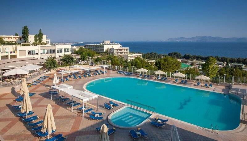 Kipriotis Maris Suites