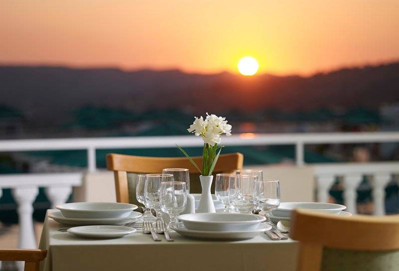 Mitsis Family Village Beach Hotel